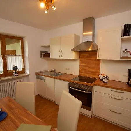 Rosa 2 & 5 フュッセン