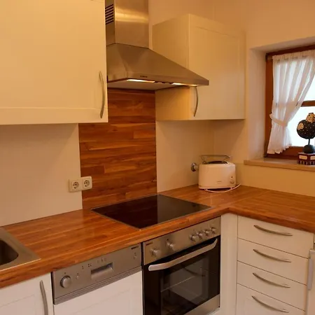 Rosa 2 & 5 フュッセン